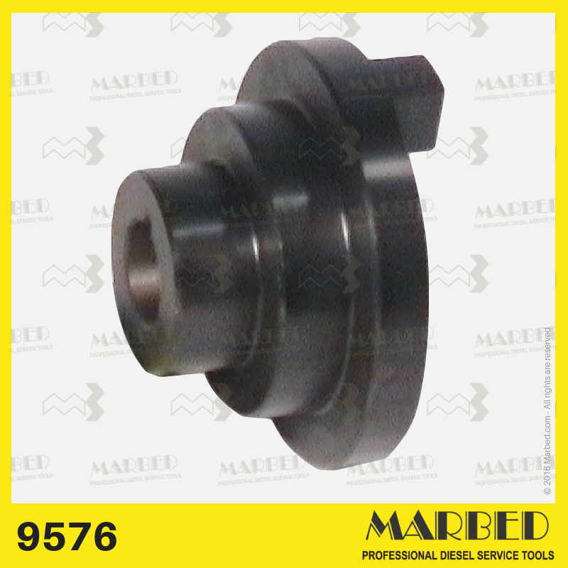 Nominal 17 mm conical coupling half. Length 33 mm, 10 mm teeth